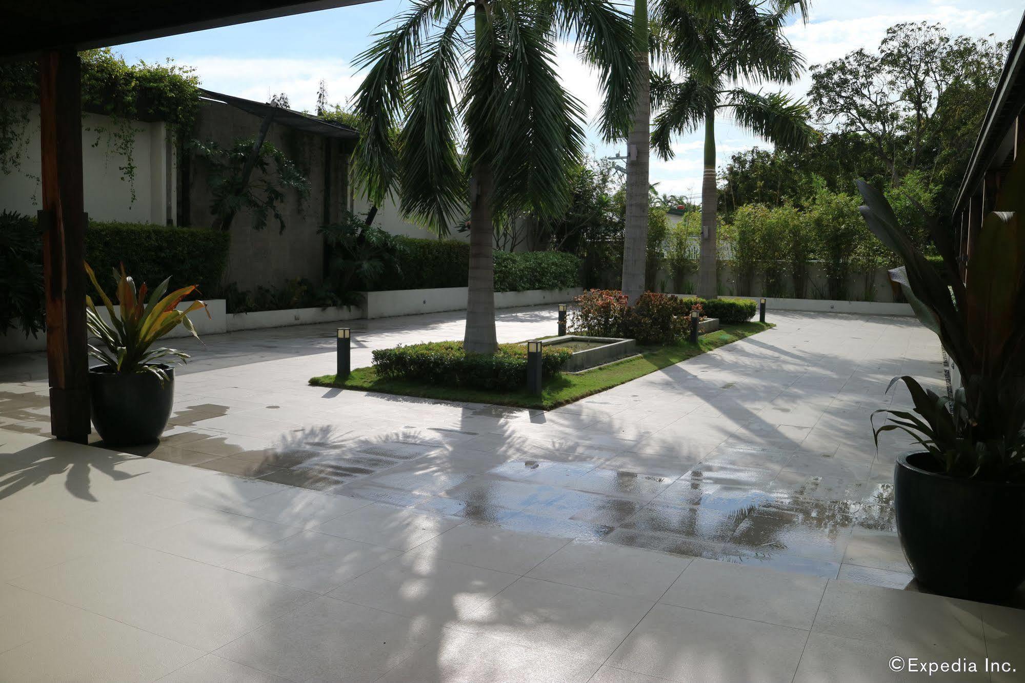 Sugarland Hotel Bacolod Exteriör bild